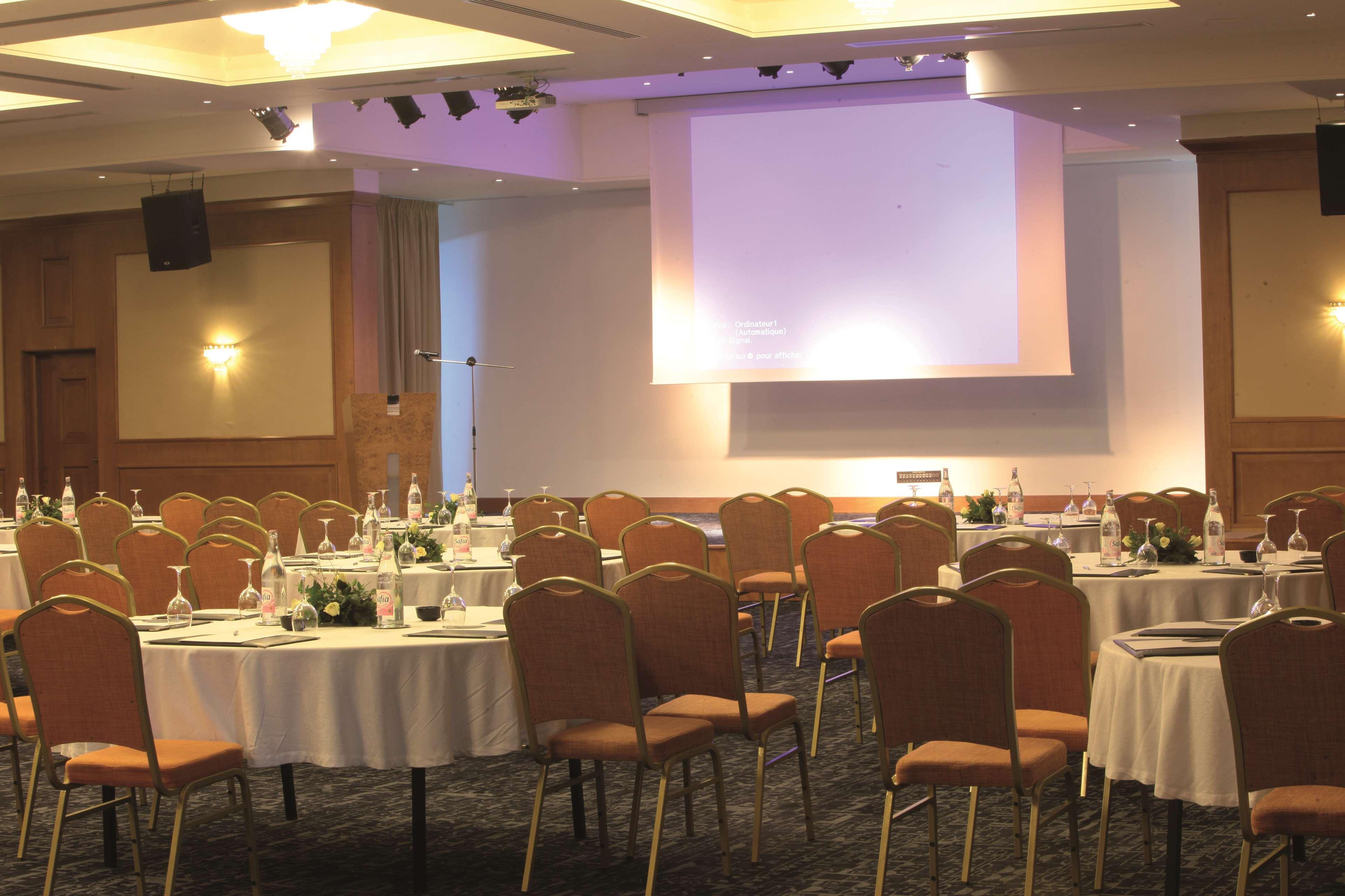 哈马迈特海水浴度假丽笙布鲁酒店 哈馬馬特 外观 照片 The conference room