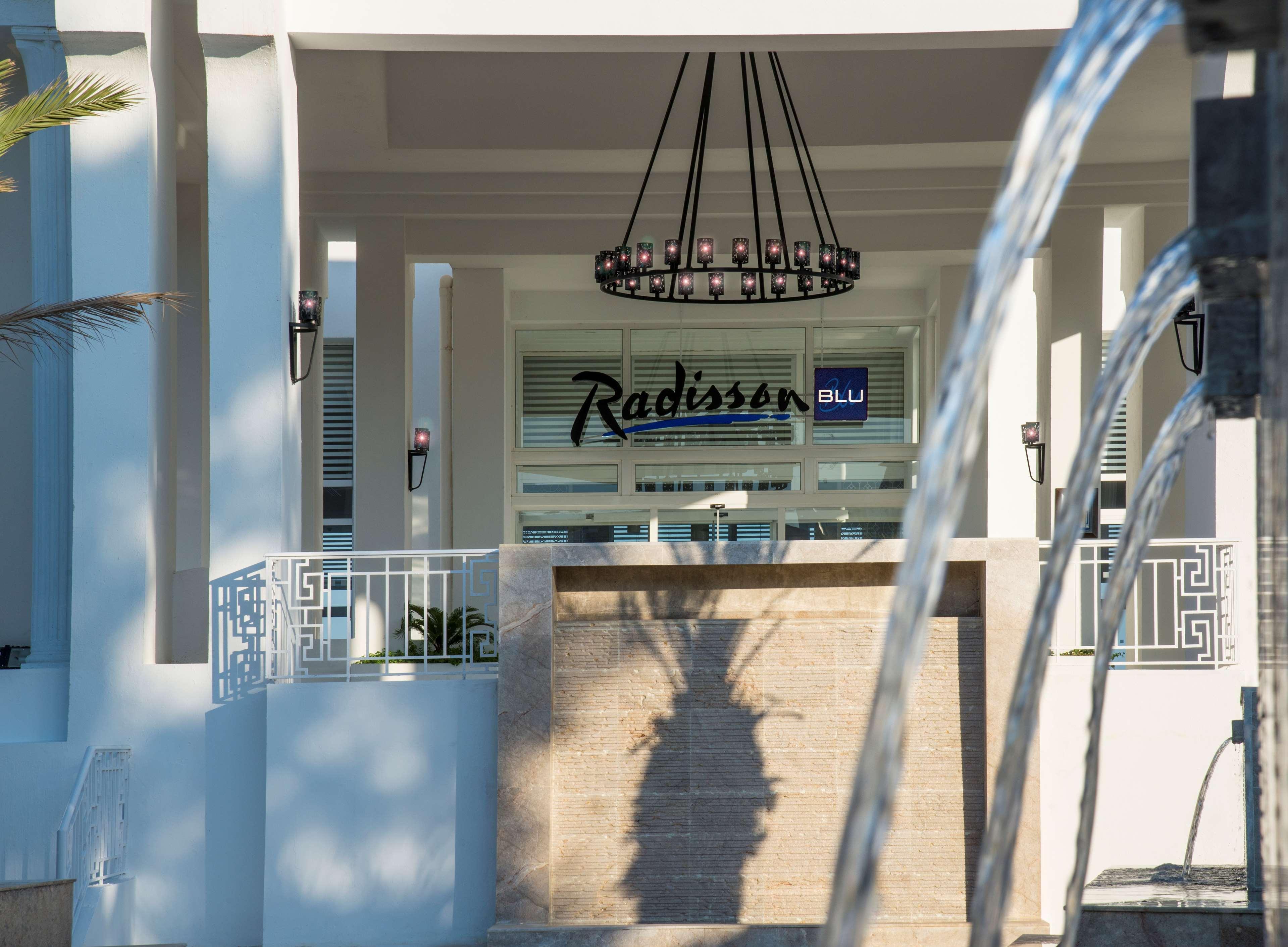 哈马迈特海水浴度假丽笙布鲁酒店 哈馬馬特 外观 照片 Radisson Blu Hotel, Victoria Island, Lagos, Nigeria