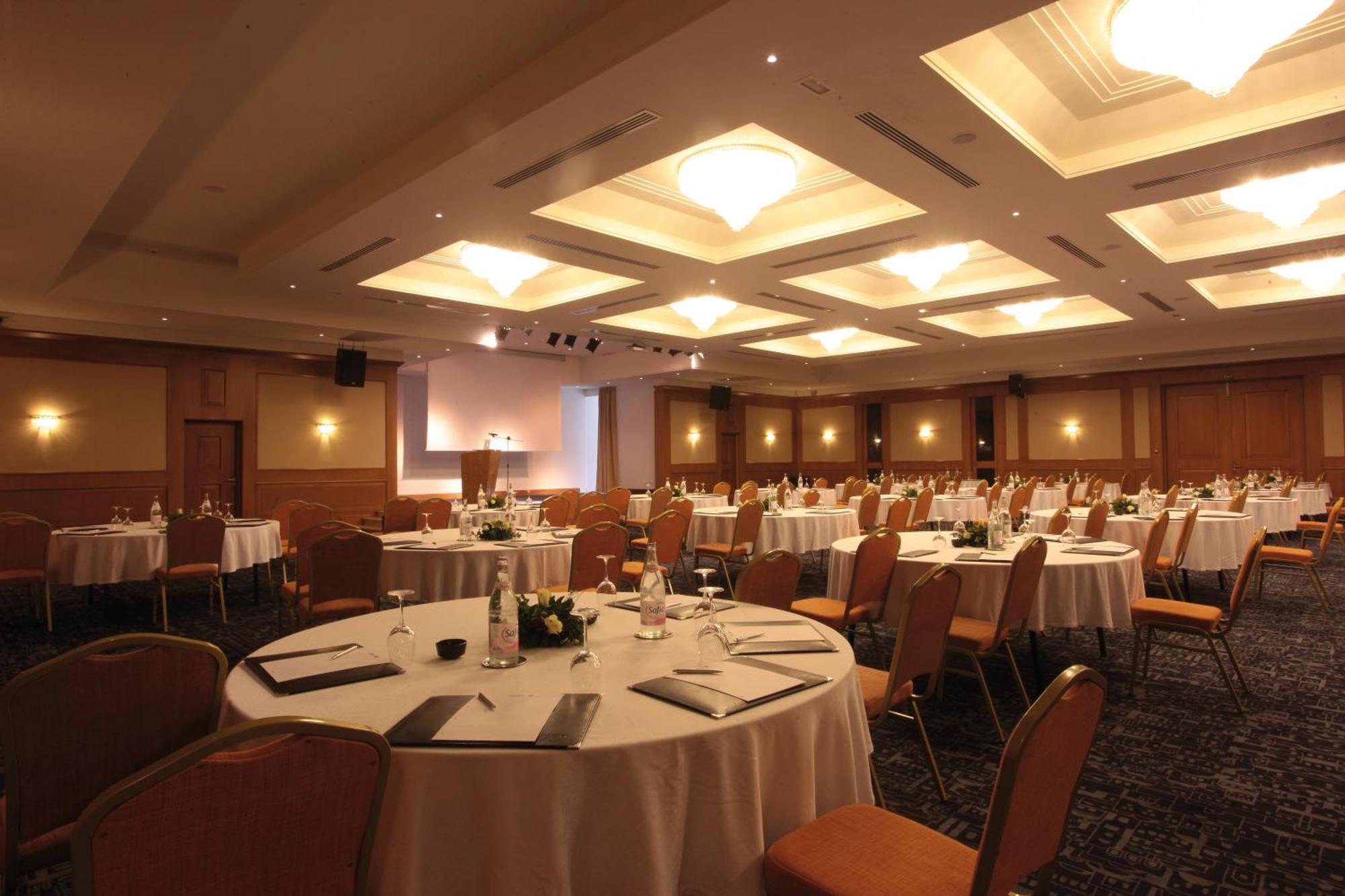 哈马迈特海水浴度假丽笙布鲁酒店 哈馬馬特 外观 照片 The ballroom at the hotel
